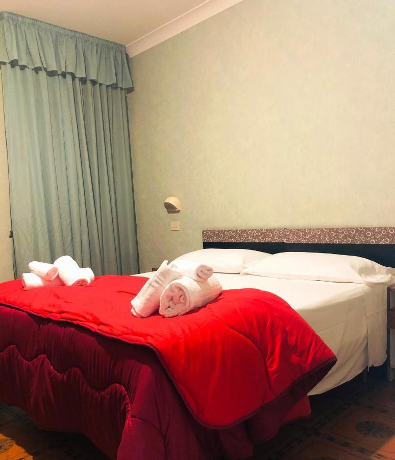 Hotel Elvira Fiuggi Exteriér fotografie