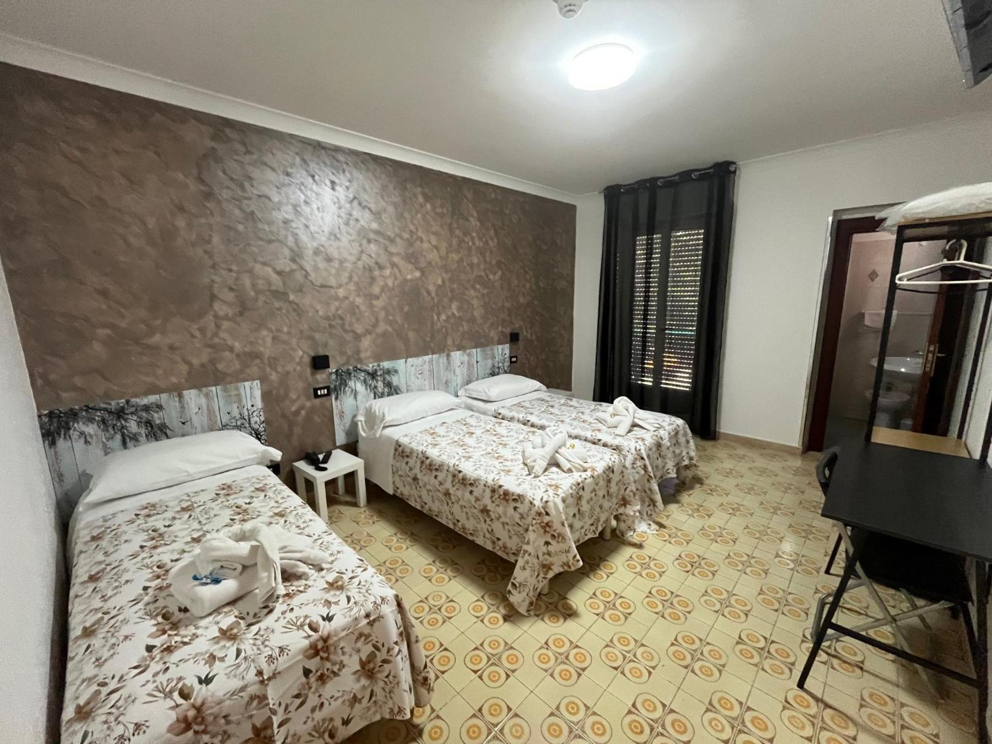 Hotel Elvira Fiuggi Exteriér fotografie